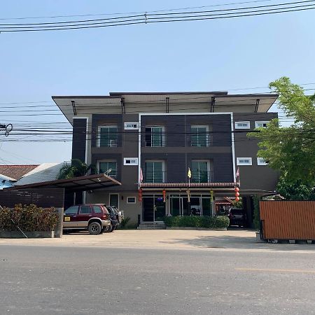 Aparthotel Bansappoori Lamphun Esterno foto