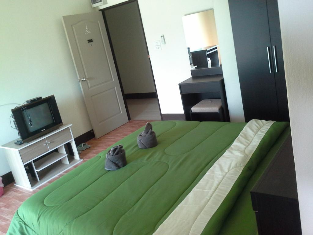 Aparthotel Bansappoori Lamphun Esterno foto